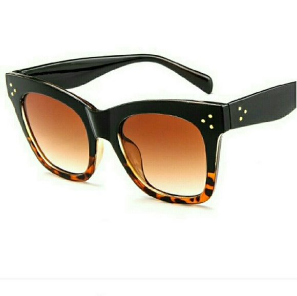 Accessories - Sunglasses